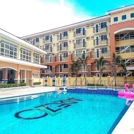 Huge Studio @ Arezzo Place Davao Condominium エクステリア 写真