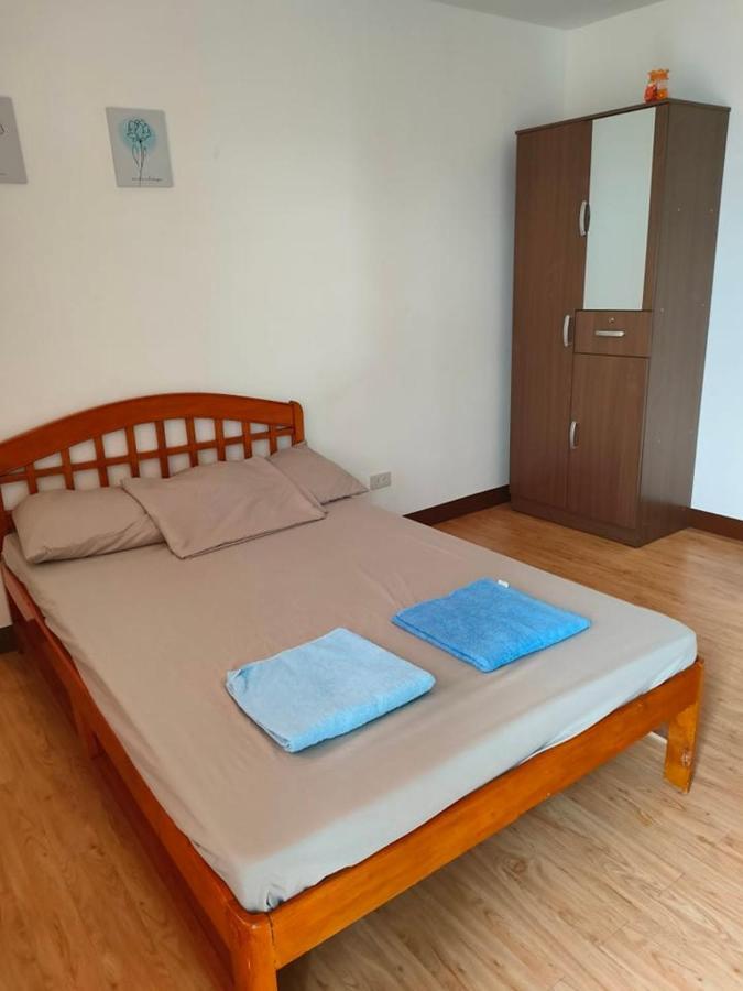 Huge Studio @ Arezzo Place Davao Condominium エクステリア 写真